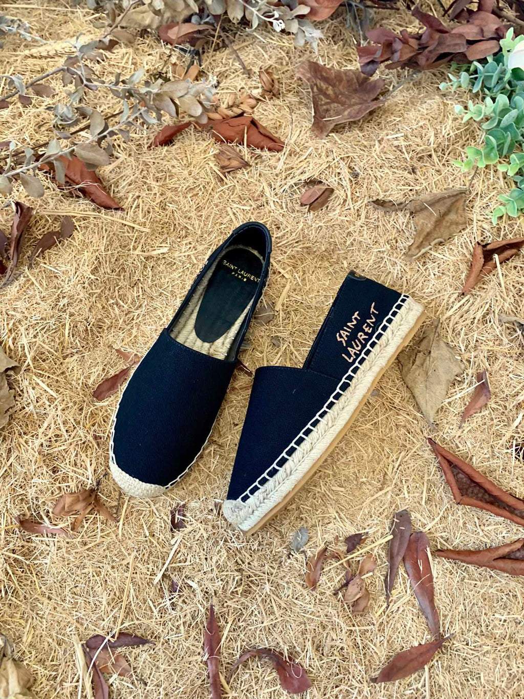 Black Canvas Espadrilles with Woven Jute Sole – Classic Slip-On Flats for Women