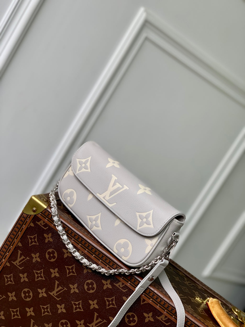 Cream Monogram Shoulder Bag – Leather Crossbody with Silver Chain Detail