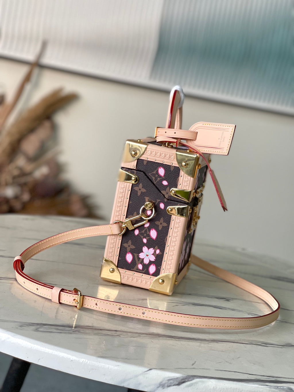 Floral Trunk Crossbody – Vintage-Inspired Box Bag with Gold Accents