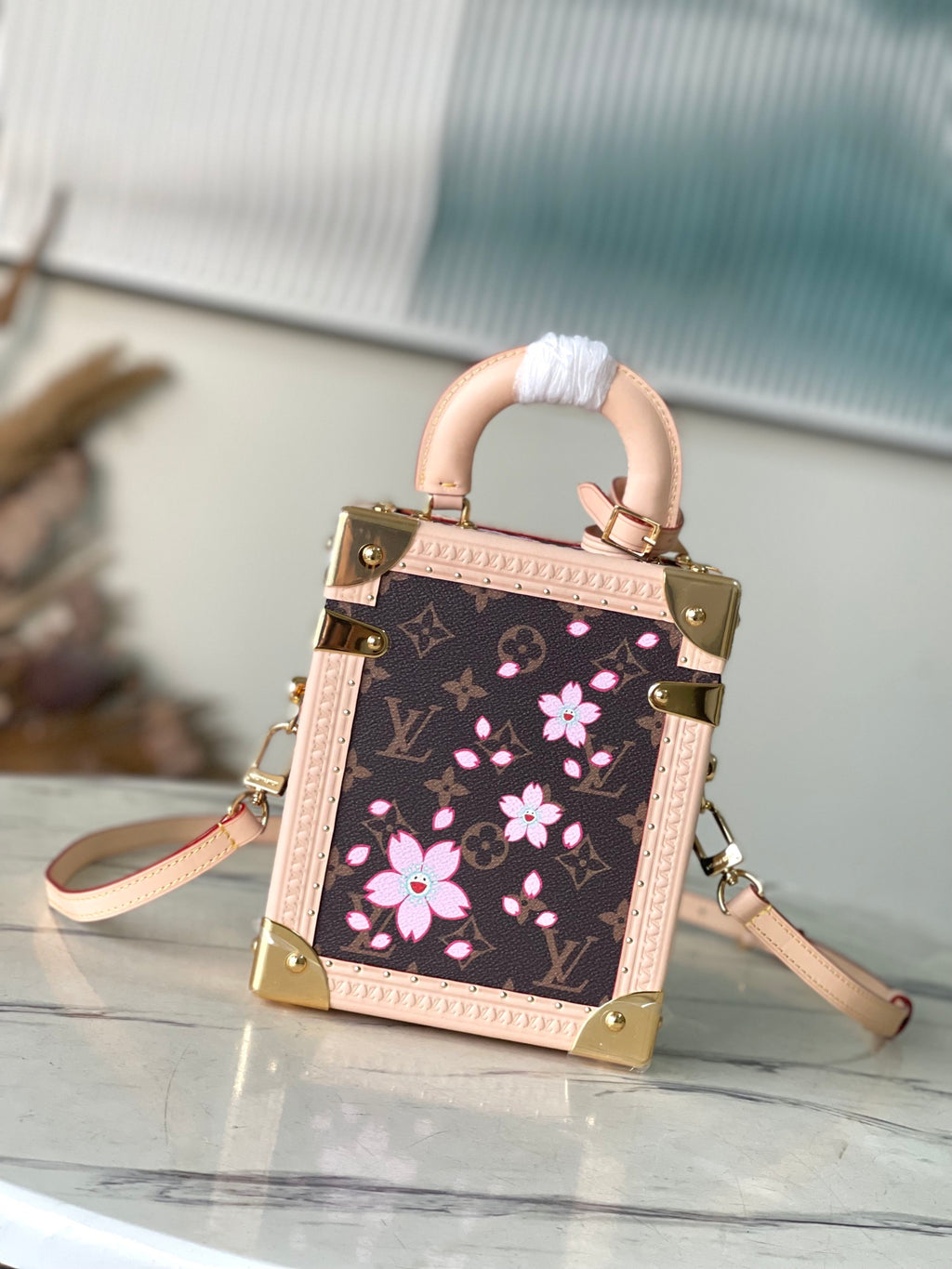 Floral Trunk Crossbody – Vintage-Inspired Box Bag with Gold Accents